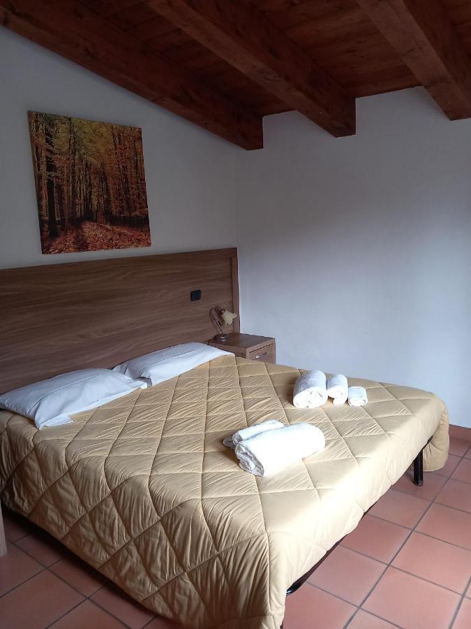 Agriturismo L'Ulivo Падула Экстерьер фото