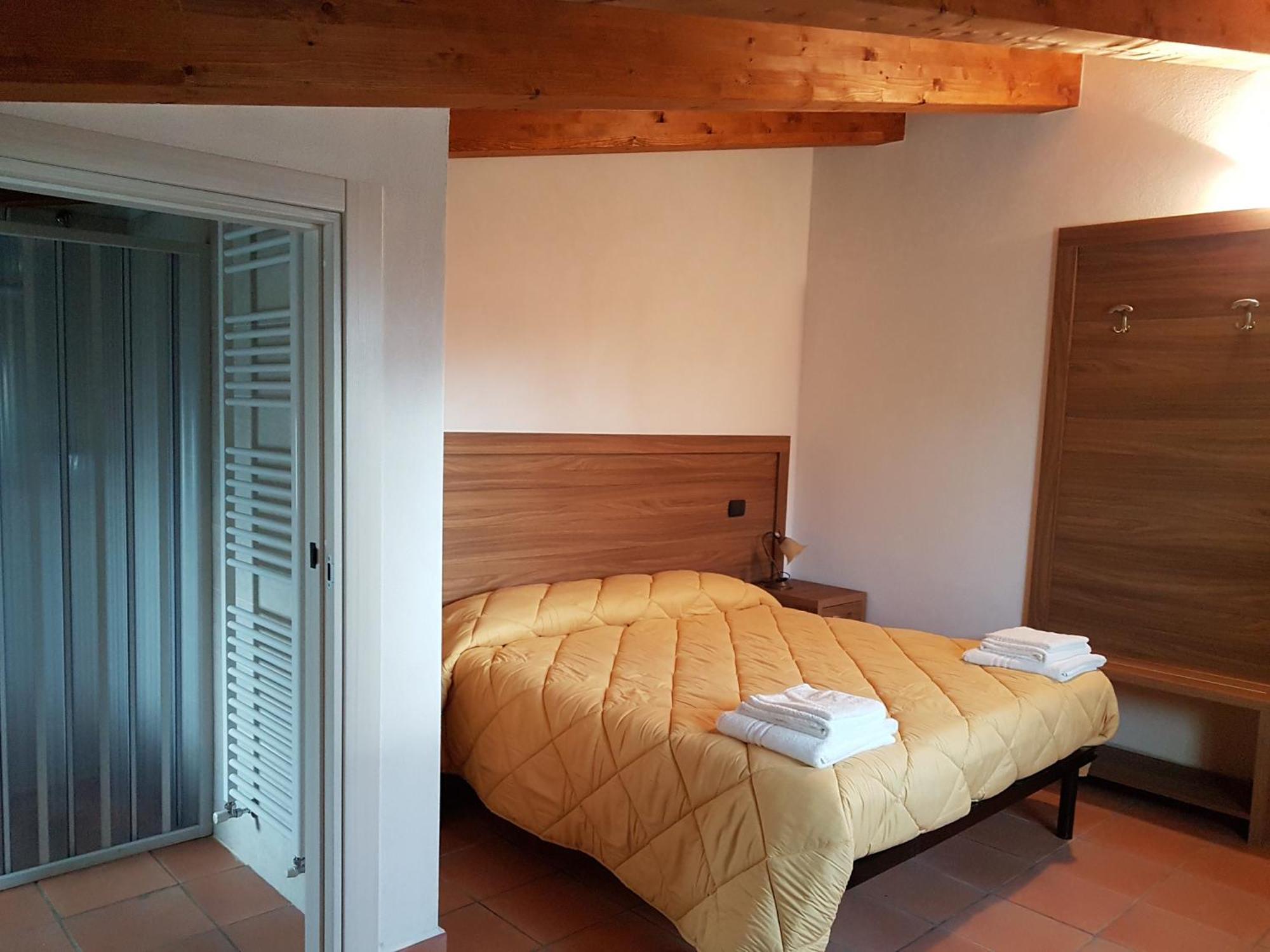 Agriturismo L'Ulivo Падула Экстерьер фото